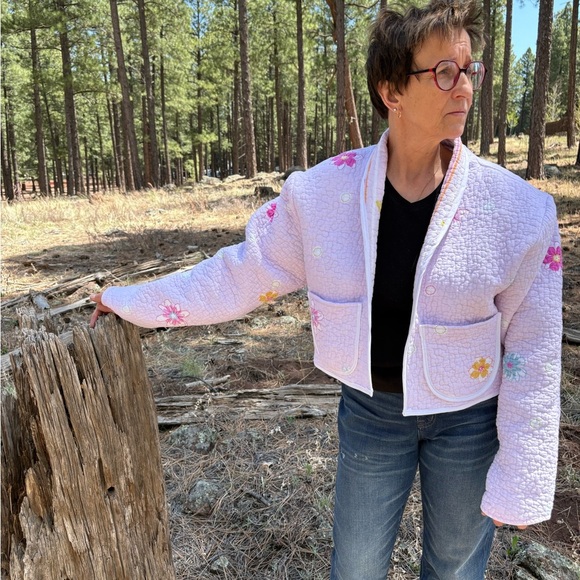 Handmade-Floral Quilted Women's Jacket - Picture 3 of 11